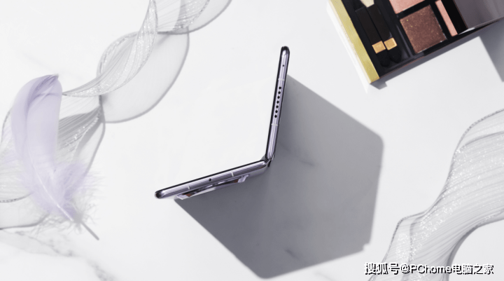 华为领跑众人追 折叠屏行业米乐 M6米乐的领军者不是说说而已(图6)