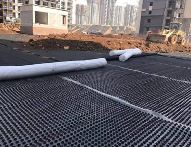 米乐M6 米乐广西塑料排水板现货供应排水保护板(图1)