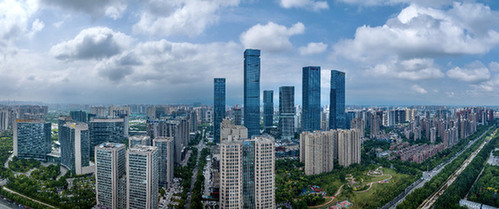 “制造强市”崛起创新集米乐 M6米乐群(图1)