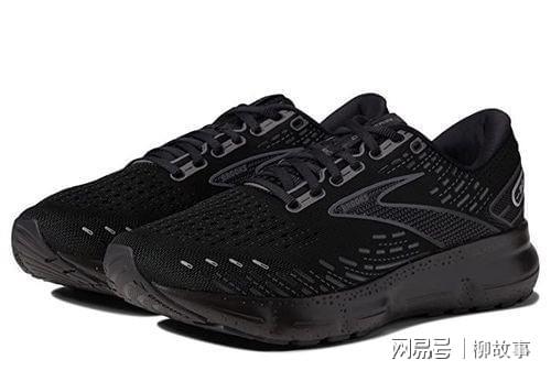 姜还是老的辣全球四大跑鞋亚瑟士索康尼新百伦布鲁克斯谁更强(图9)