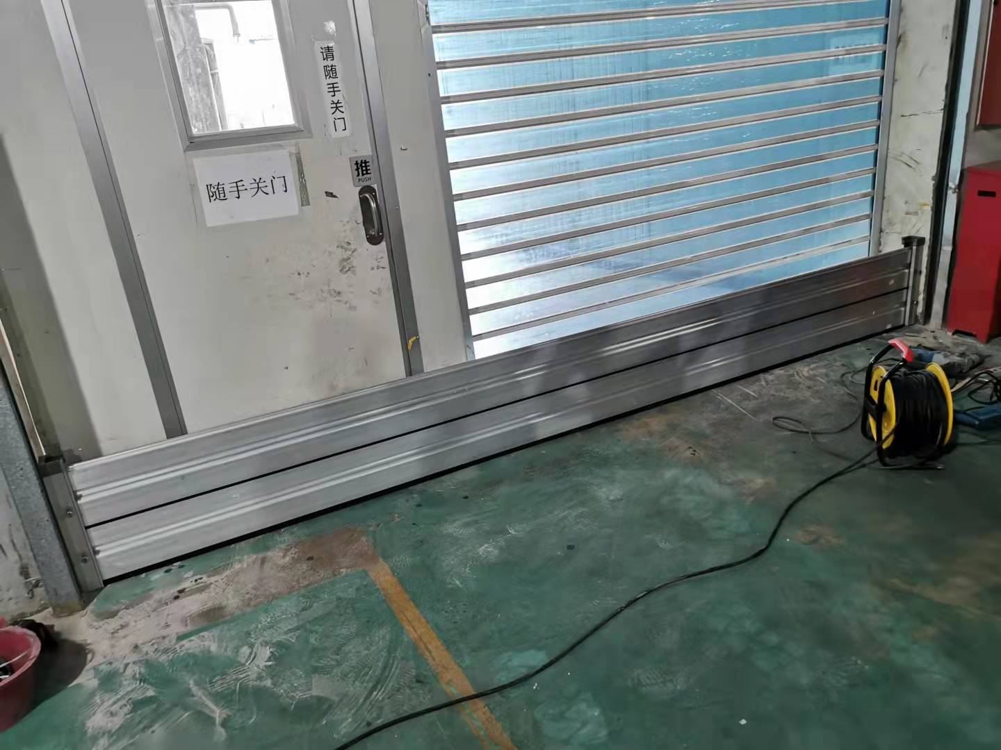 不锈钢防汛挡水板 车库挡水板安全可靠(图2)