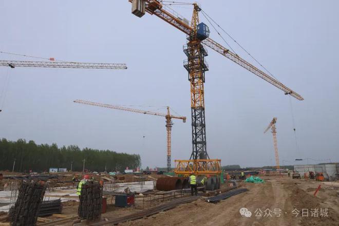 突破大项目！诸城市召开重点项目建设现场调度会(图13)