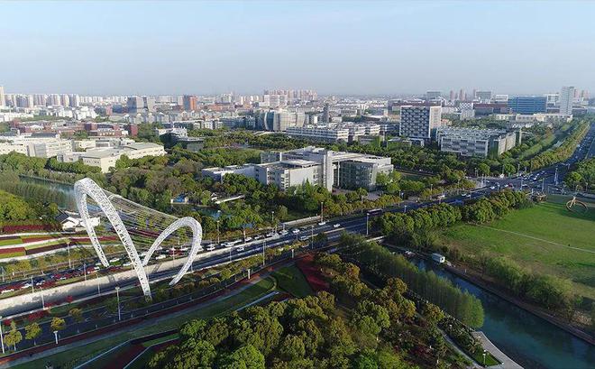 《苏州日报》头版聚焦：书写中国式现代化园区实践新篇章(图2)