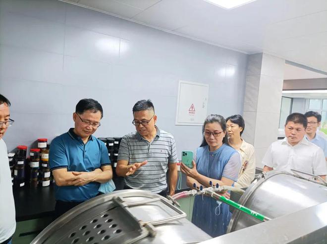 中国化工学会会士风采：马建中(图2)